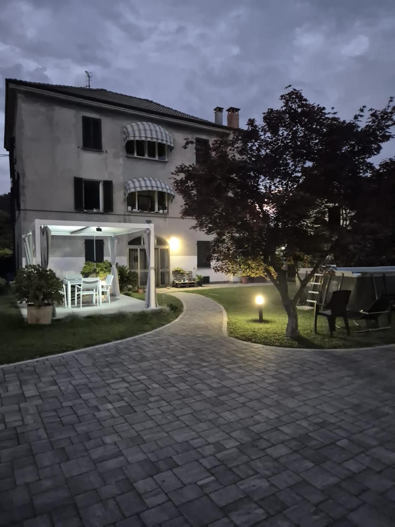 Lago Maggiore, Leggiuno, Ampio Appartamento Eksteriør billede