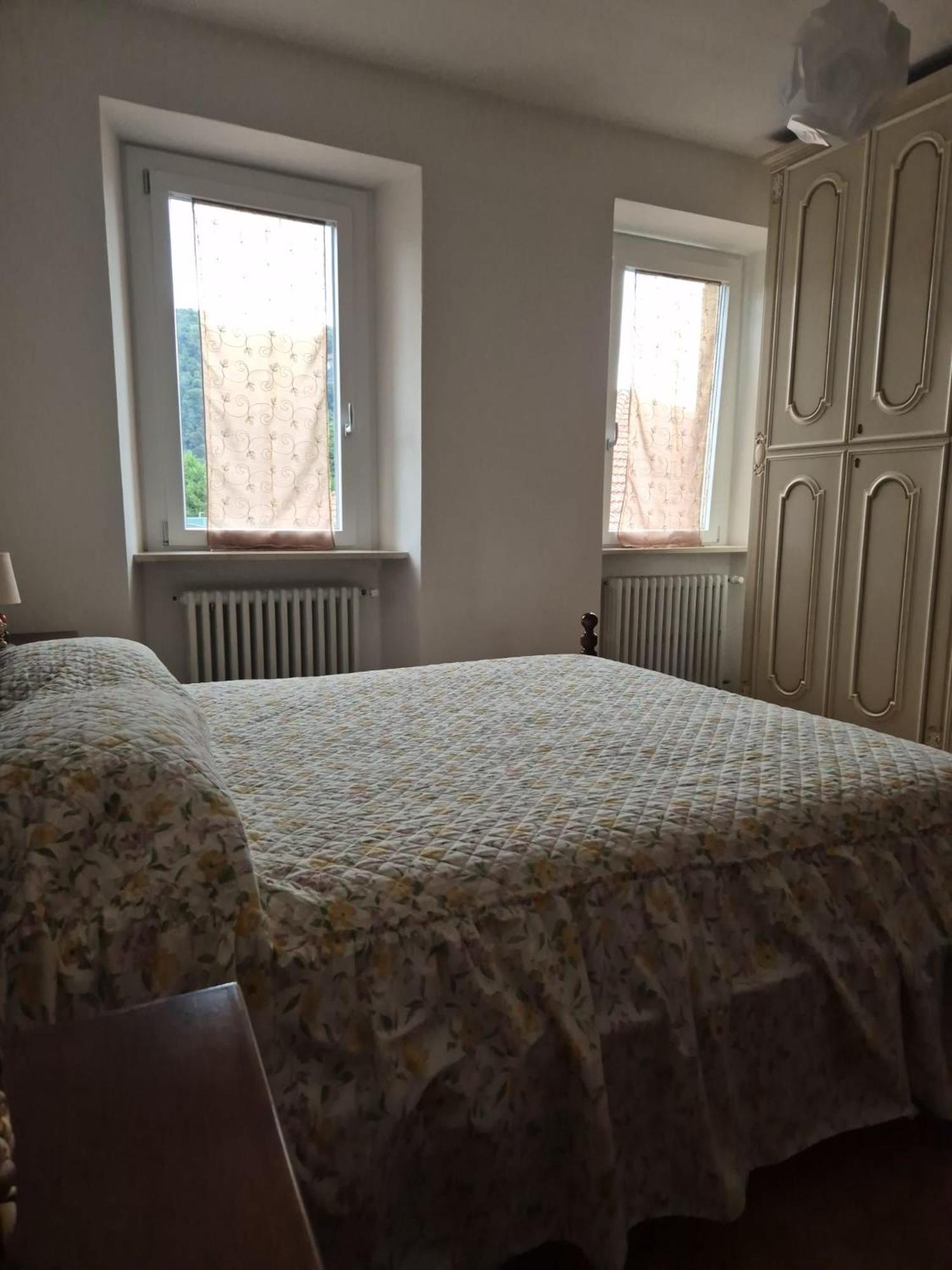 Lago Maggiore, Leggiuno, Ampio Appartamento Eksteriør billede