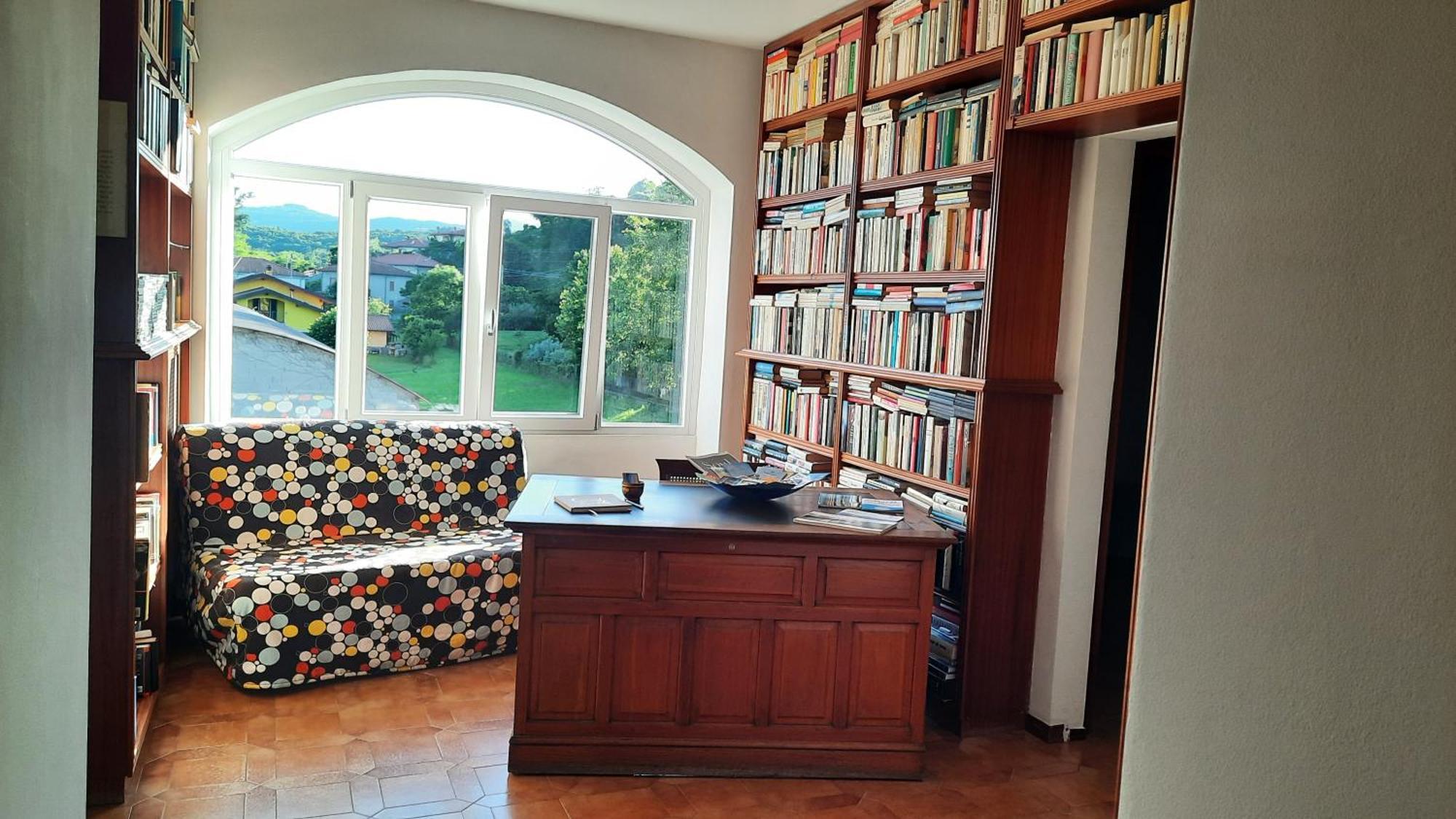 Lago Maggiore, Leggiuno, Ampio Appartamento Eksteriør billede
